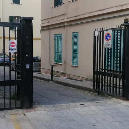Casa San Crispino, Boccetta. Apartment Messina